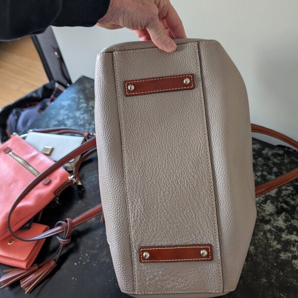 Dooney and Bourke tote - Picture 7 of 13